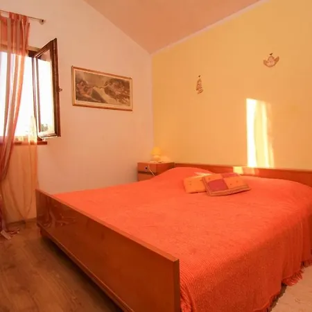 Apartment Klementina *